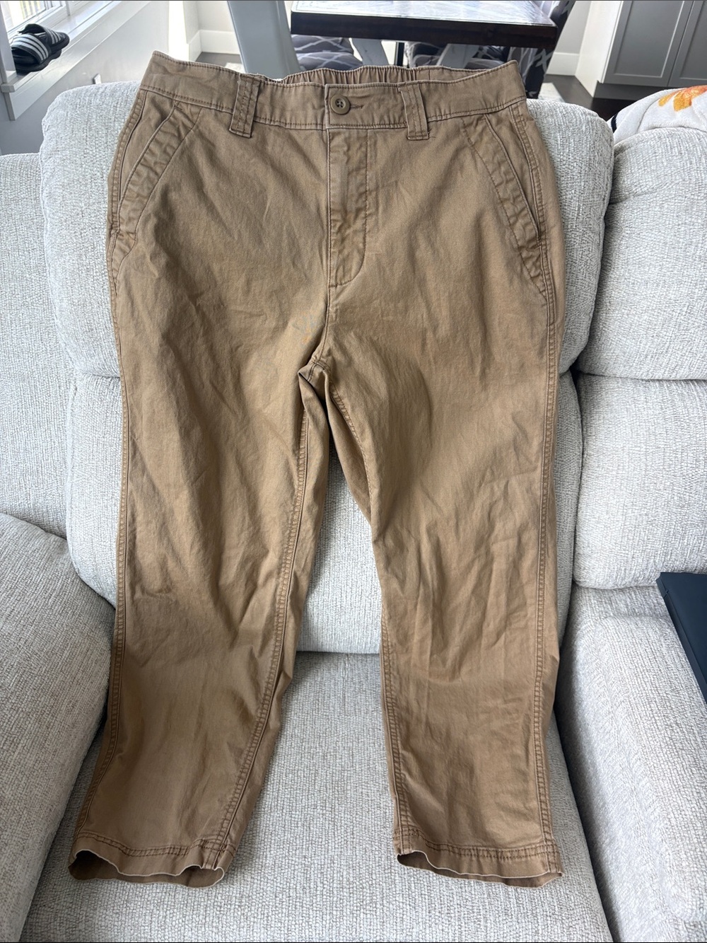 Old Navy Ankle Length Elastic Waist Ankle Chino Pants — Chestnut Brown